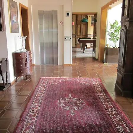 Hotel Belle-vue 3*