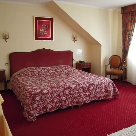 Hotel Belle-vue 3*