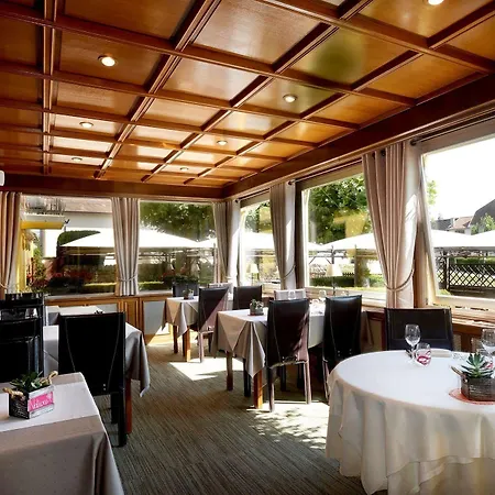 Hotel Belle-vue 3*